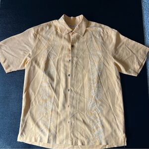 Tommy Bahama men’s 100% silk short-sleeve button-up Hawaiian shirt M like new